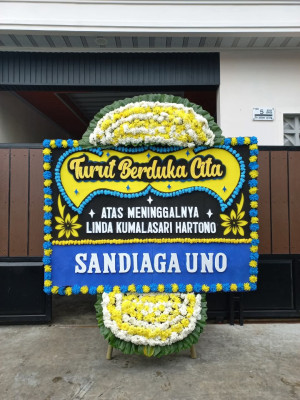Papan Bunga Duka di Berbas Tengah